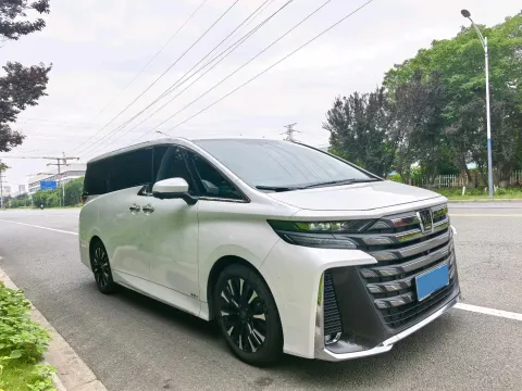 2024 Toyota Vellfire 2.5L 190HP L4 E-CVT Hybrid,autocango,china used car exporter,china ev exporter,chinese used car exporter,chinese used ev exporter