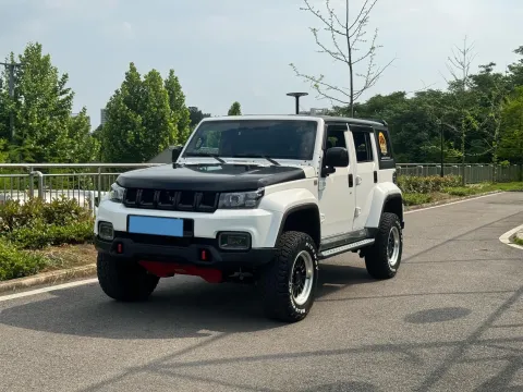 2024 BEIJING BJ40,autocango,china used car exporter,china ev exporter,chinese used car exporter,chinese used ev exporter