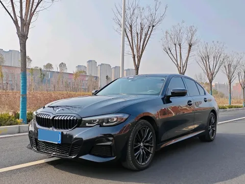 2022 BMW 3 SERIES,autocango,china used car exporter,china ev exporter,chinese used car exporter,chinese used ev exporter