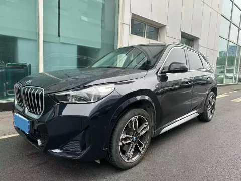 2023 BMW X1,autocango,china used car exporter,china ev exporter,chinese used car exporter,chinese used ev exporter