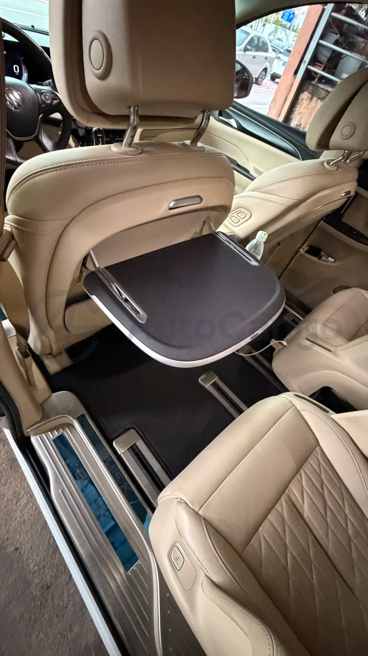 2022 Buick GL8 2.0T 237HP L4 9AT,autocango,china used car exporter,china ev exporter,chinese used car exporter,chinese used ev exporter