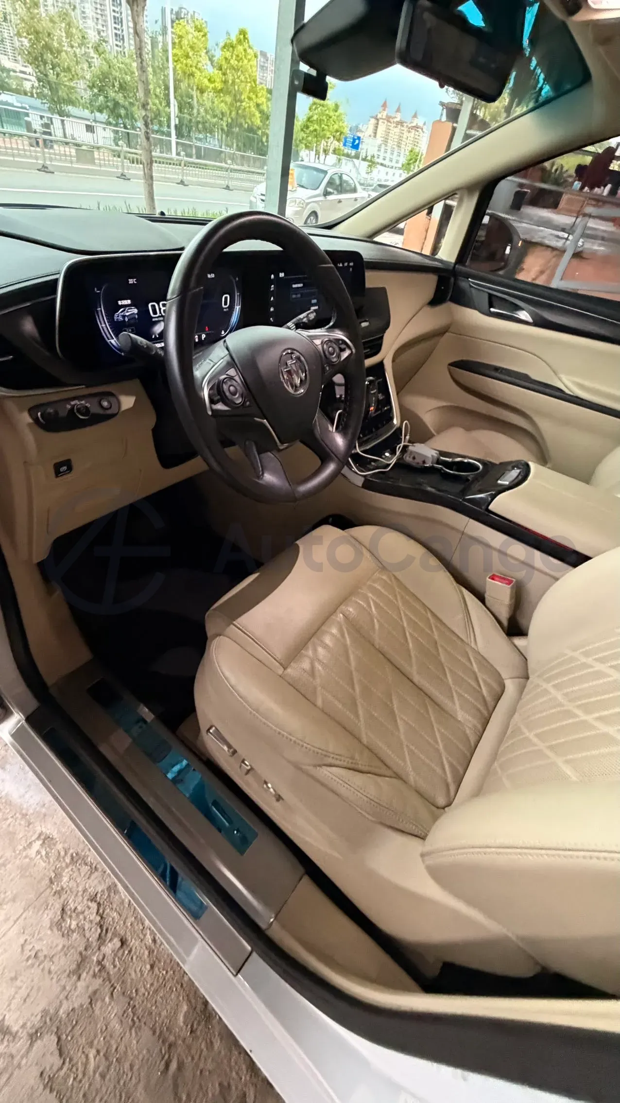 2022 Buick GL8 2.0T 237HP L4 9AT,autocango,china used car exporter,china ev exporter,chinese used car exporter,chinese used ev exporter