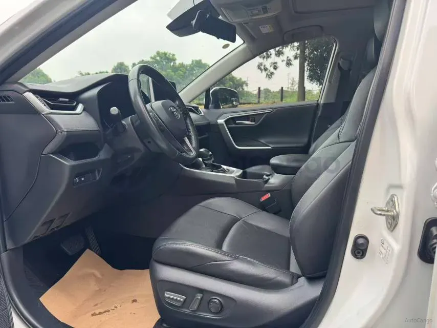 2022 Toyota Wildlander 2.0L 171HP L4 CVT,autocango,china used car exporter,china ev exporter,chinese used car exporter,chinese used ev exporter