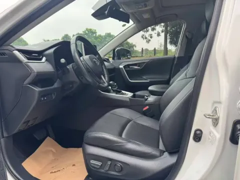 2022 Toyota Wildlander 2.0L 171HP L4 CVT,autocango,china used car exporter,china ev exporter,chinese used car exporter,chinese used ev exporter