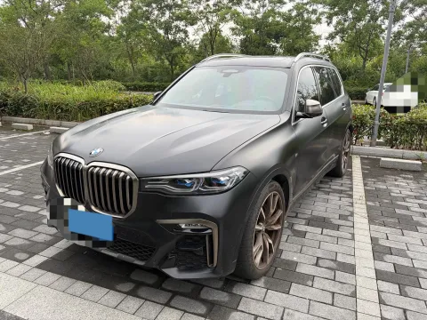 2022 BMW X7,autocango,china used car exporter,china ev exporter,chinese used car exporter,chinese used ev exporter