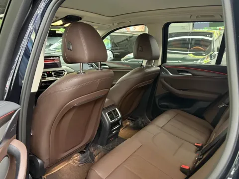 2022 BMW X3 2.0T 252HP L4 8AT