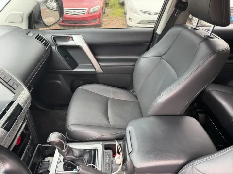 2019 Toyota Land Cruiser Prado 3.5L 280HP V6 6AT,autocango,china used car exporter,china ev exporter,chinese used car exporter,chinese used ev exporter
