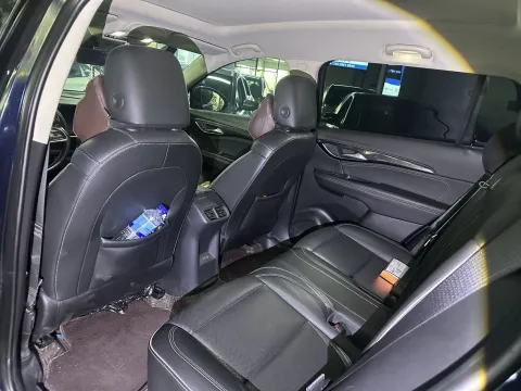 2022 Buick EnvisionPlus 2.0T 237HP L4 9AT