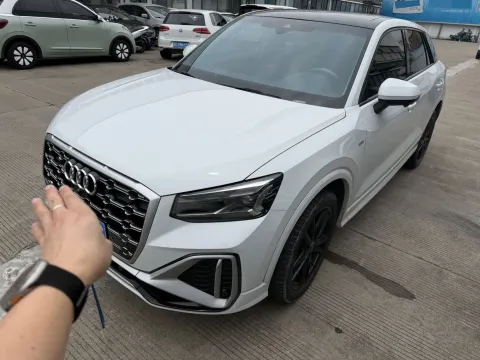 2022 AUDI Q2L,autocango,china used car exporter,china ev exporter,chinese used car exporter,chinese used ev exporter