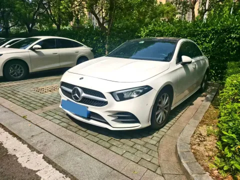 2020 MERCEDES-BENZ A CLASS,autocango,china used car exporter,china ev exporter,chinese used car exporter,chinese used ev exporter