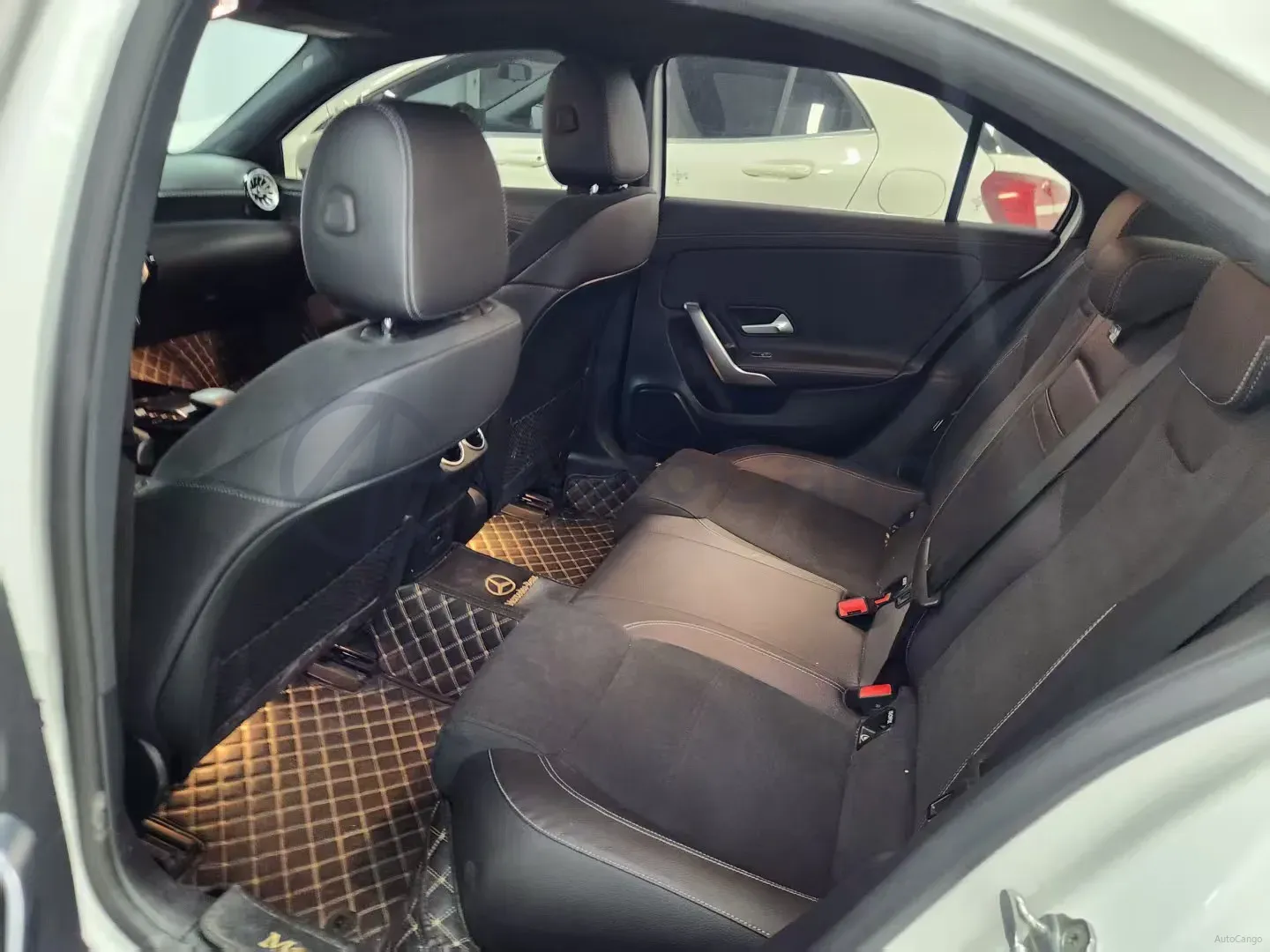 2022 Mercedes-Benz A Class 1.3T 163HP L4 7DCT,autocango,china used car exporter,china ev exporter,chinese used car exporter,chinese used ev exporter