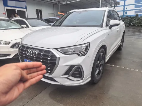 2022 AUDI Q3,autocango,china used car exporter,china ev exporter,chinese used car exporter,chinese used ev exporter