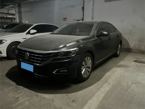2020 VOLKSWAGEN PASSAT,autocango,china used car exporter,china ev exporter,chinese used car exporter,chinese used ev exporter