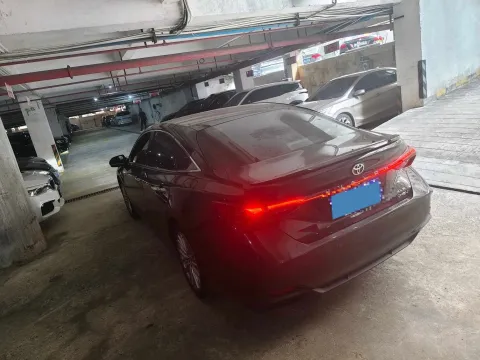 2024 Toyota Avalon 2.5L 185HP L4 E-CVT Hybrid,autocango,china used car exporter,china ev exporter,chinese used car exporter,chinese used ev exporter