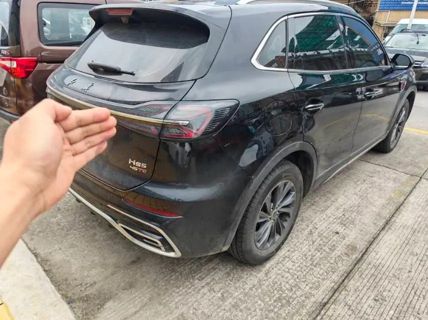 2025 HongQi HS5 2.0T 252HP L4 8AT,autocango,china used car exporter,china ev exporter,chinese used car exporter,chinese used ev exporter