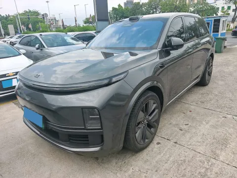 2022 LI L9,autocango,china used car exporter,china ev exporter,chinese used car exporter,chinese used ev exporter