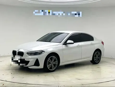 2023 BMW 1 SERIES,autocango,china used car exporter,china ev exporter,chinese used car exporter,chinese used ev exporter