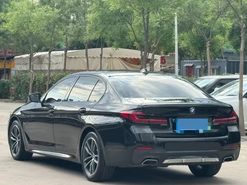 2022 BMW 5 Series 2.0T 184HP L4 8AT PHEV 17.7KWH