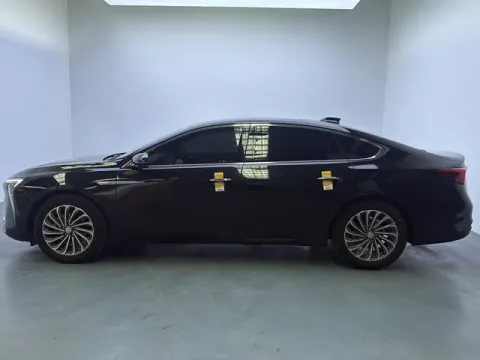2023 Buick Larcosse 2.0T 237HP L4 9AT