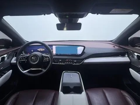 2023 Buick Larcosse 2.0T 237HP L4 9AT