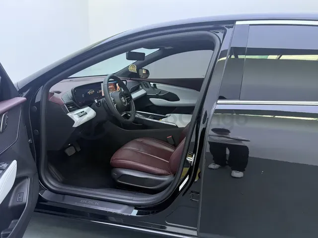 2023 Buick Larcosse 2.0T 237HP L4 9AT,autocango,china used car exporter,china ev exporter,chinese used car exporter,chinese used ev exporter
