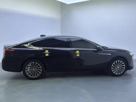 2023 Buick Larcosse 2.0T 237HP L4 9AT