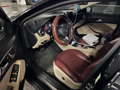 2019 Mercedes-Benz GLA Class 1.6T 156HP L4 7DCT