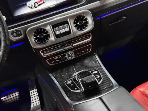 2019 Mercedes-Benz G Class 4.0T 421HP V8 9AT