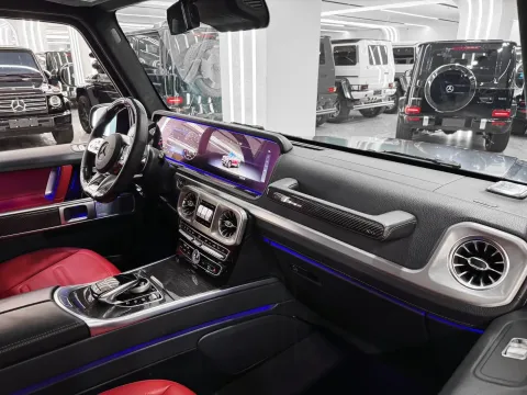 2019 Mercedes-Benz G Class 4.0T 421HP V8 9AT