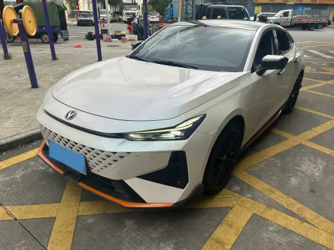 2024 CHANGAN UNI-V,autocango,china used car exporter,china ev exporter,chinese used car exporter,chinese used ev exporter