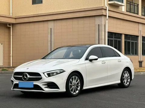 2022 MERCEDES-BENZ A CLASS,autocango,china used car exporter,china ev exporter,chinese used car exporter,chinese used ev exporter