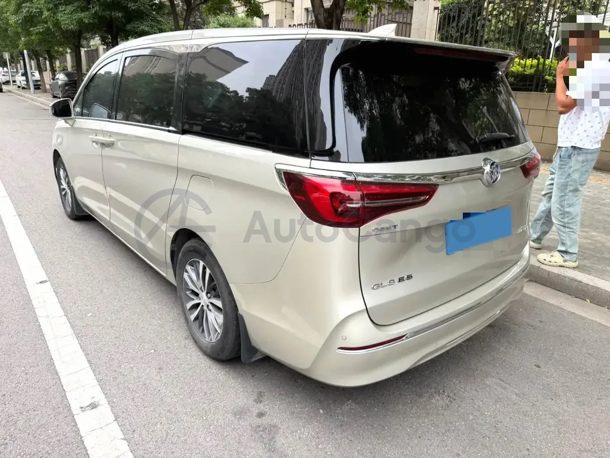 2022 Buick GL8 2.0T 237HP L4 9AT,autocango,china used car exporter,china ev exporter,chinese used car exporter,chinese used ev exporter