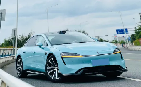 2026 HIMA S7 BEV
