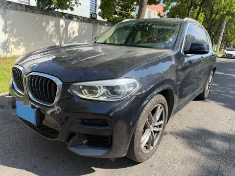2021 BMW X3,autocango,china used car exporter,china ev exporter,chinese used car exporter,chinese used ev exporter
