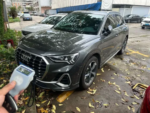 2021 AUDI Q3,autocango,china used car exporter,china ev exporter,chinese used car exporter,chinese used ev exporter