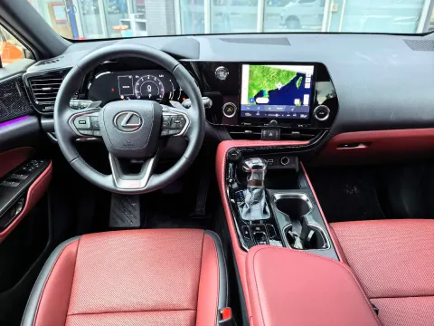 2025 Lexus NX 2.0L 169HP L4 CVT