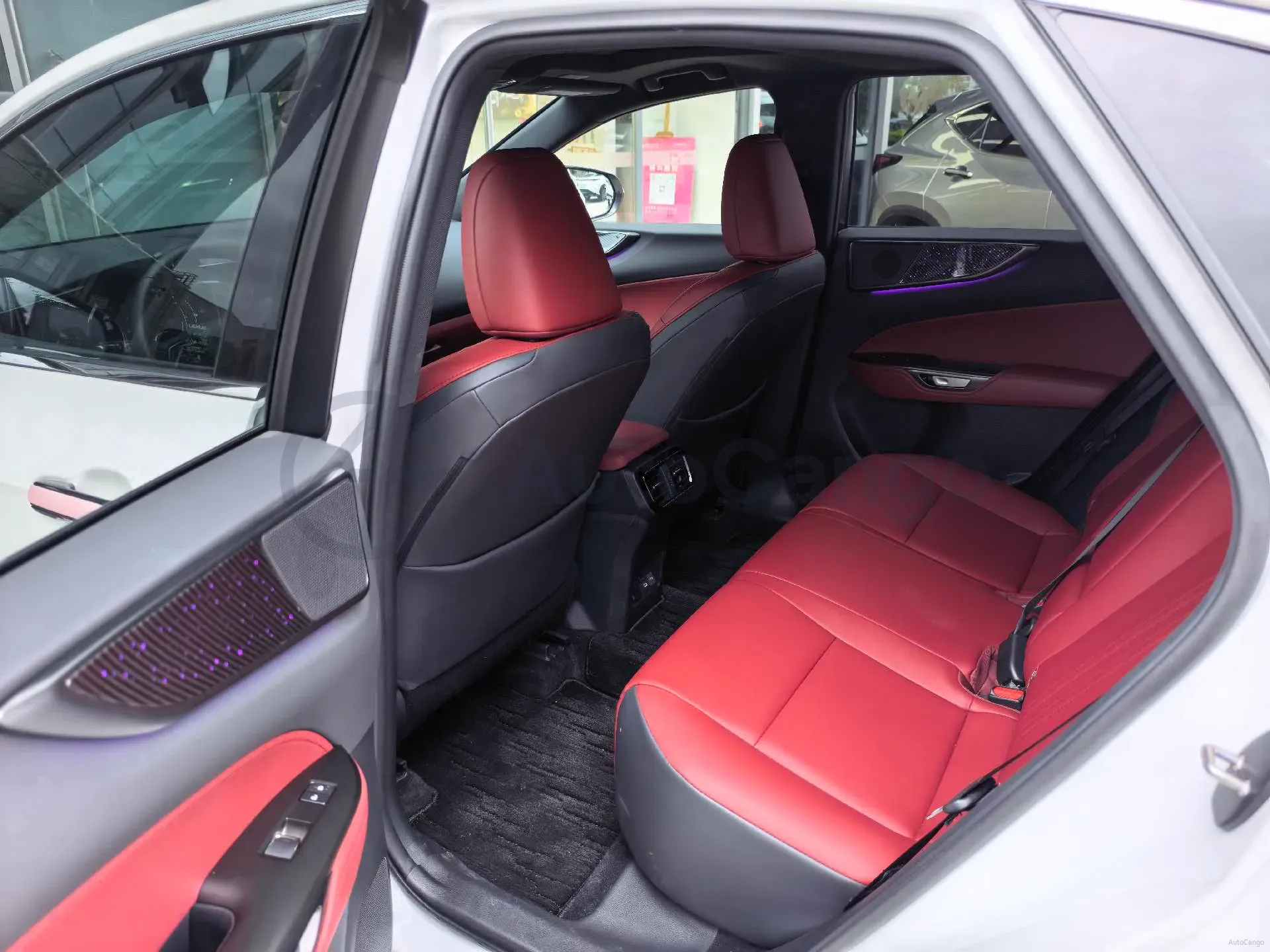 2025 Lexus NX 2.0L 169HP L4 CVT,autocango,china used car exporter,china ev exporter,chinese used car exporter,chinese used ev exporter