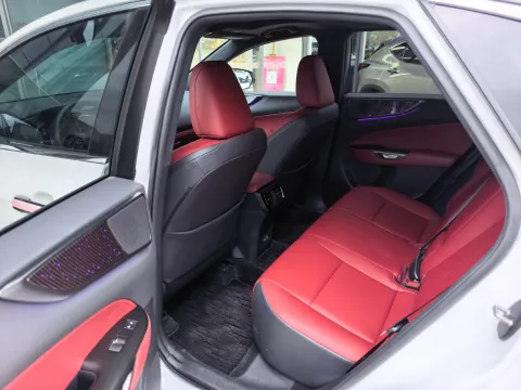 2025 Lexus NX 2.0L 169HP L4 CVT