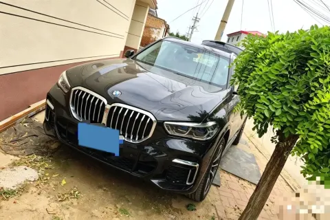 2022 BMW X5,autocango,china used car exporter,china ev exporter,chinese used car exporter,chinese used ev exporter