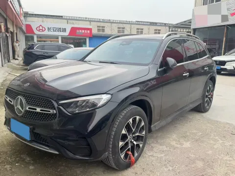 2024 MERCEDES-BENZ GLC CLASS,autocango,china used car exporter,china ev exporter,chinese used car exporter,chinese used ev exporter