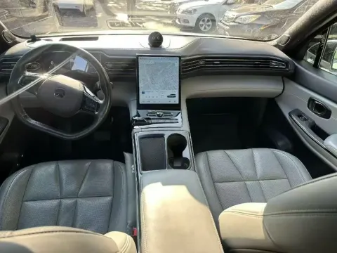 2020 NIO ES8 BEV 100KWH,autocango,china used car exporter,china ev exporter,chinese used car exporter,chinese used ev exporter