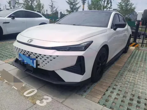 2024 CHANGAN UNI-V,autocango,china used car exporter,china ev exporter,chinese used car exporter,chinese used ev exporter