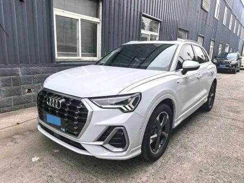 2022 AUDI Q3,autocango,china used car exporter,china ev exporter,chinese used car exporter,chinese used ev exporter