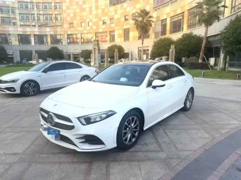 2021 MERCEDES-BENZ A CLASS,autocango,china used car exporter,china ev exporter,chinese used car exporter,chinese used ev exporter