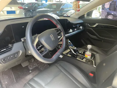 2022 Bestune B70 1.5T 169HP L4 7DCT,autocango,china used car exporter,china ev exporter,chinese used car exporter,chinese used ev exporter