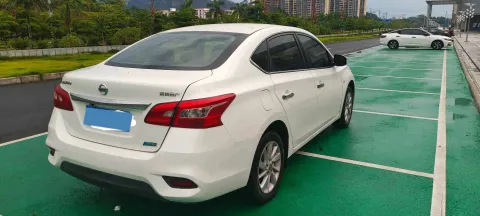 2021 Nissan Sylphy 1.6L 122HP L4 CVT,autocango,china used car exporter,china ev exporter,chinese used car exporter,chinese used ev exporter