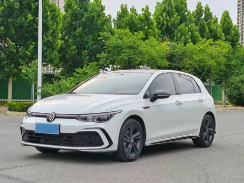 2021 VOLKSWAGEN GOLF,autocango,china used car exporter,china ev exporter,chinese used car exporter,chinese used ev exporter