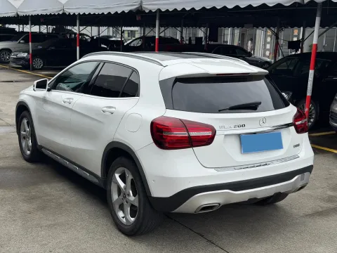 2019 Mercedes-Benz GLA Class 1.6T 156HP L4 7DCT