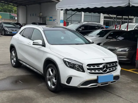 2019 Mercedes-Benz GLA Class 1.6T 156HP L4 7DCT