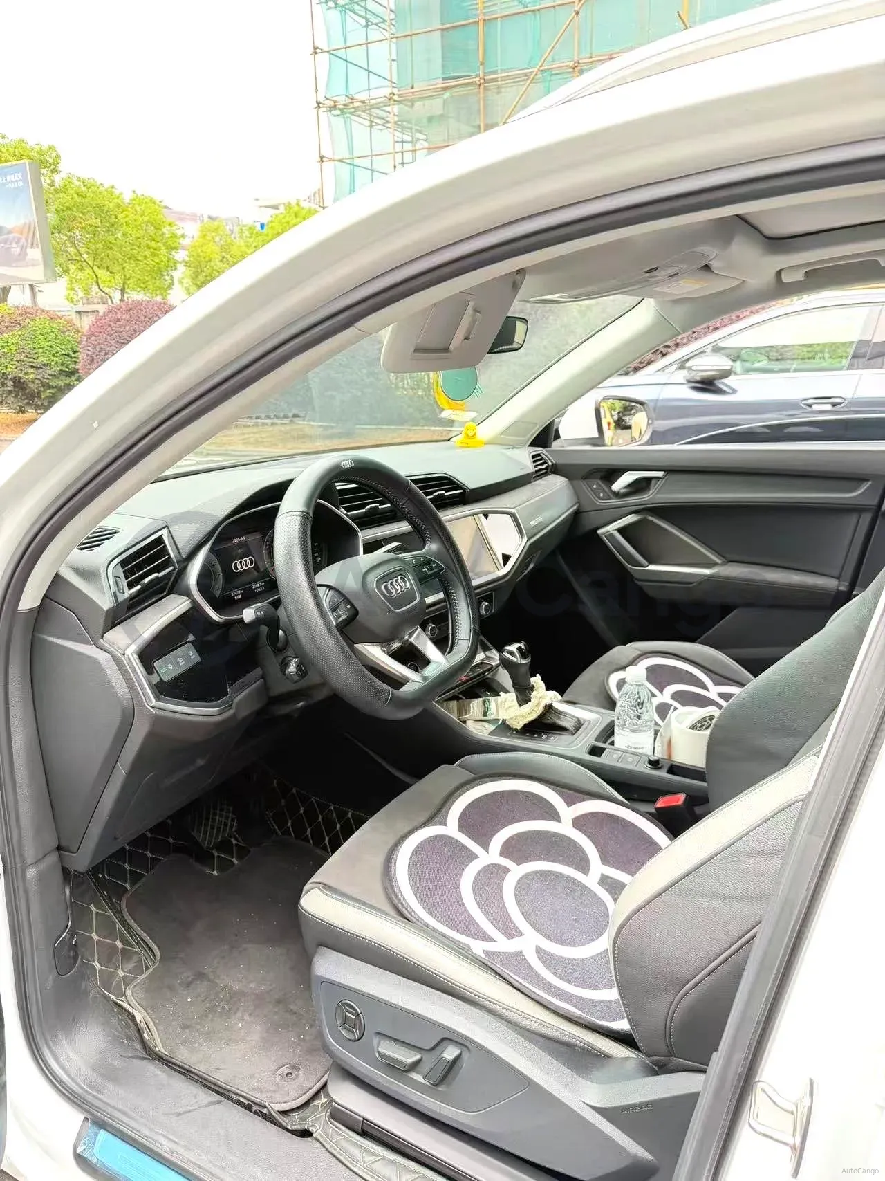2022 Audi Q3 1.4T 150HP L4 7DCT,autocango,china used car exporter,china ev exporter,chinese used car exporter,chinese used ev exporter